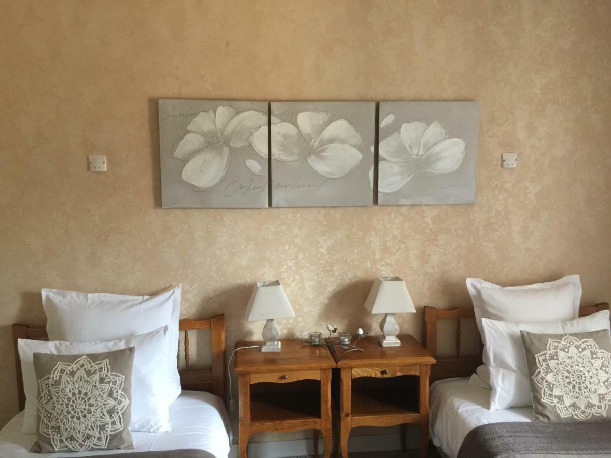 Bed and Breakfast Domaine De Lascaux Монтіньяк Екстер'єр фото